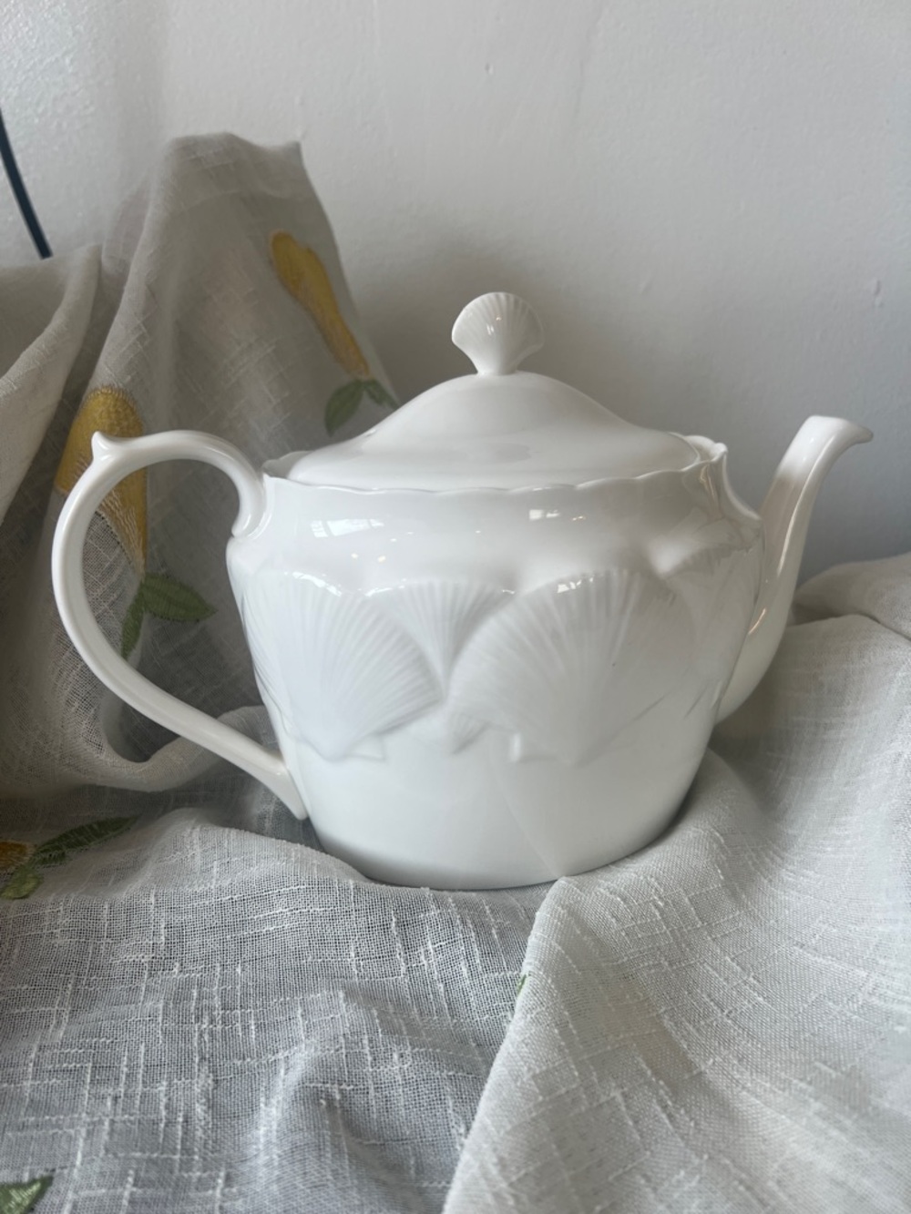 Wedgwood Oceanside Tea Pot